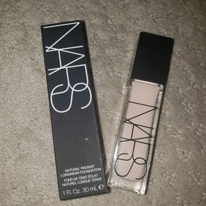 Nars foundation